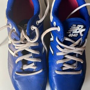 Men’s New Balance 4040 v5 molded baseball cleats